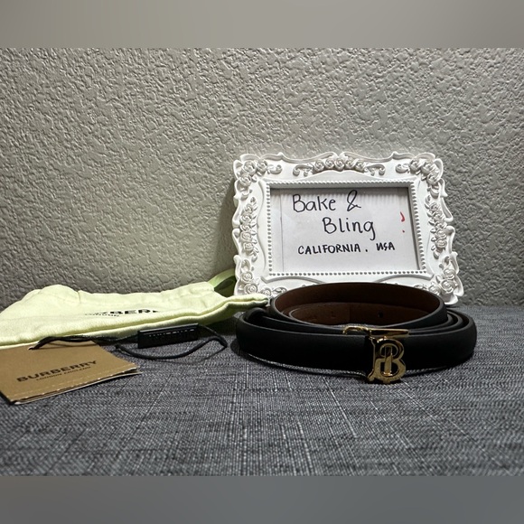 Burberry Monogram Motif Reversable Leather Belt - Picture 1 of 7